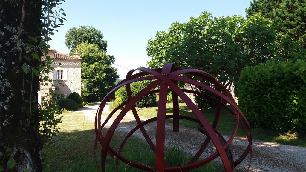 Gites Lalaurie Sauveterre-la-Lémance Εξωτερικό φωτογραφία